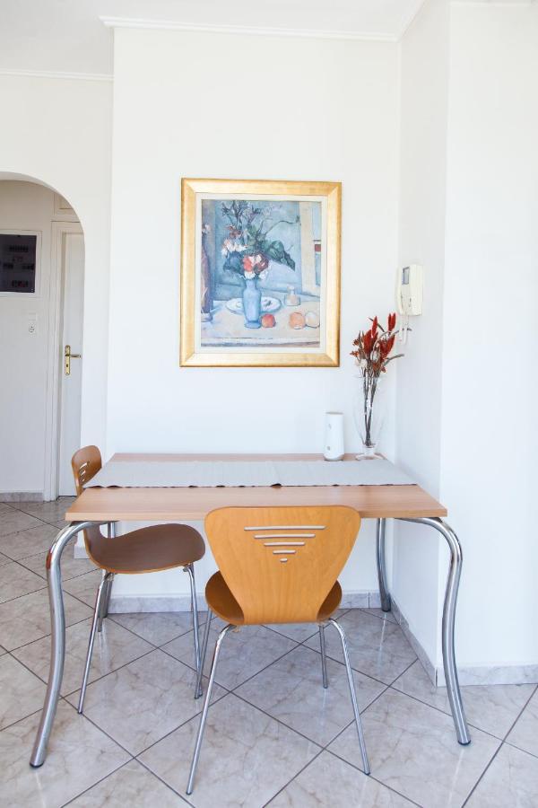 Penthouse With Fabulous Views Zografou Atenas Exterior foto